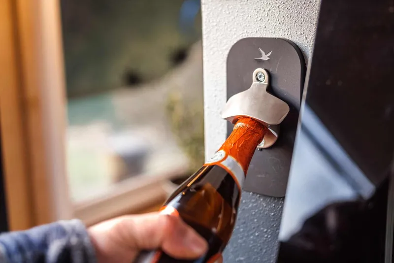 Bruno - Miniwohnwagen mit Bieröffner